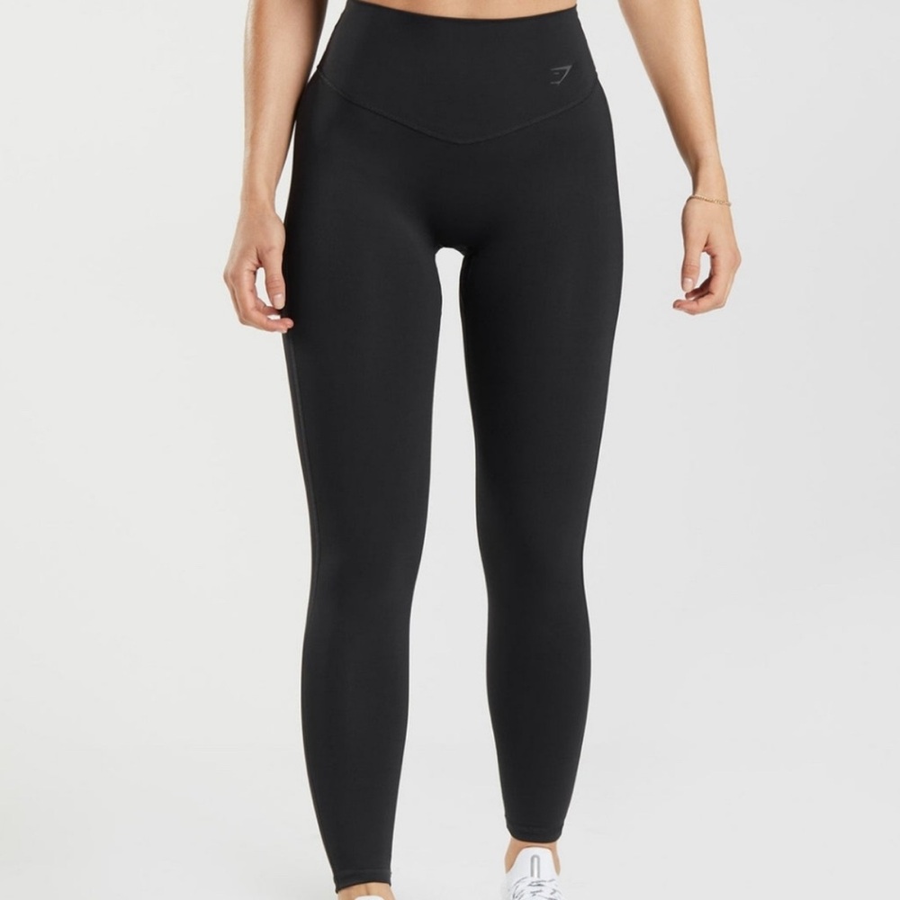 Gymshark Elevate Leggings Medium Black